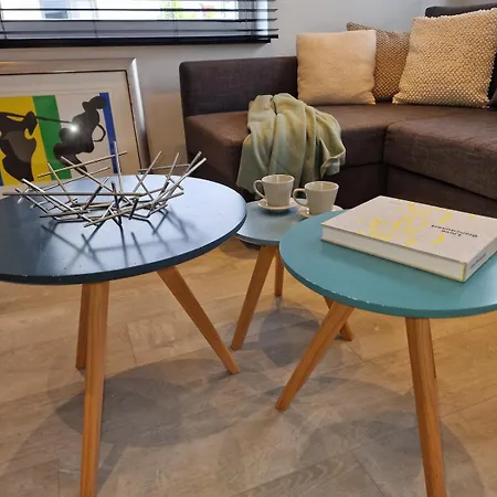 Sunny, Quiet, And クノック・ヘイスト